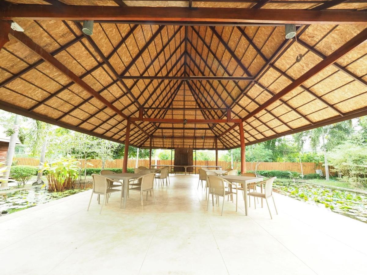Keeree Waree Seaside Villa Bang Saphan Exterior photo