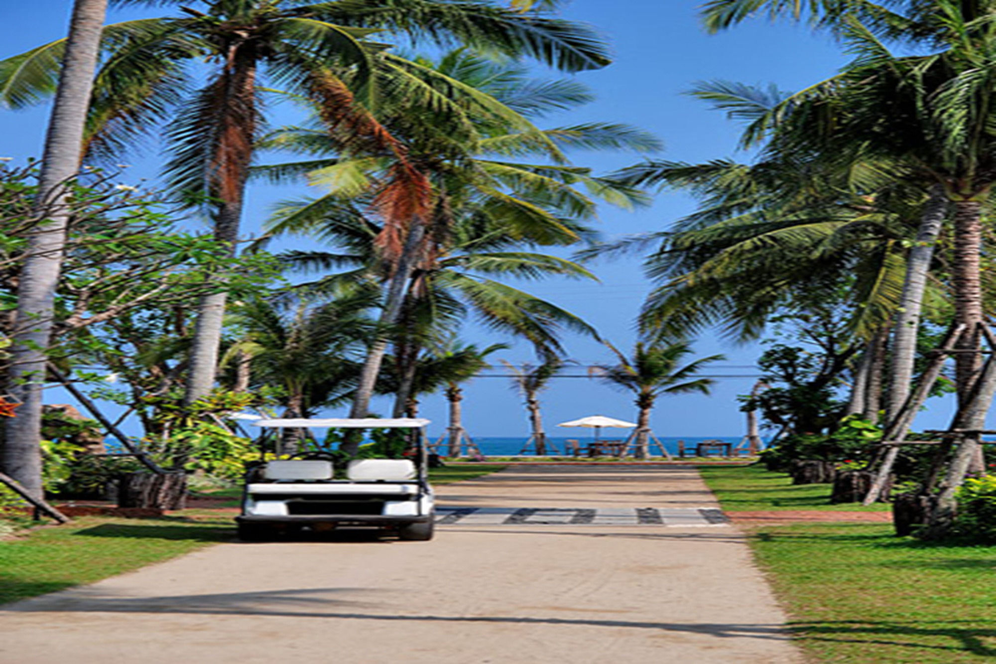 Keeree Waree Seaside Villa Bang Saphan Exterior photo